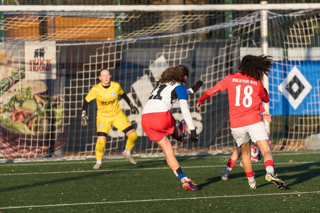 Bild 222 - wBJ Hamburger SV - Holstein Kiel : Ergebnis: 8:0